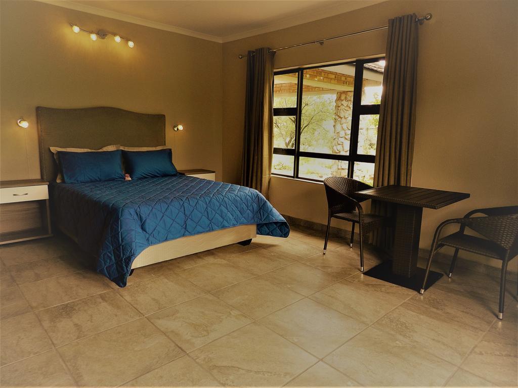 Lion King Villa Marloth Park Eksteriør bilde